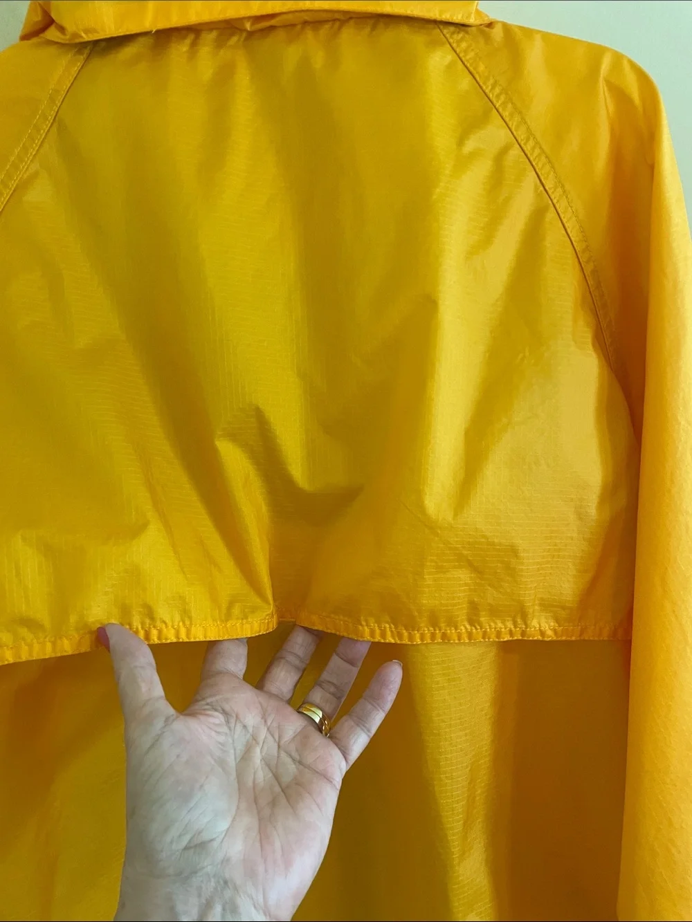 VINTAGE THE NORTH FACE ACTIVENT YELLOW PULLOVER ANORAK JACKET WINDBREAKER